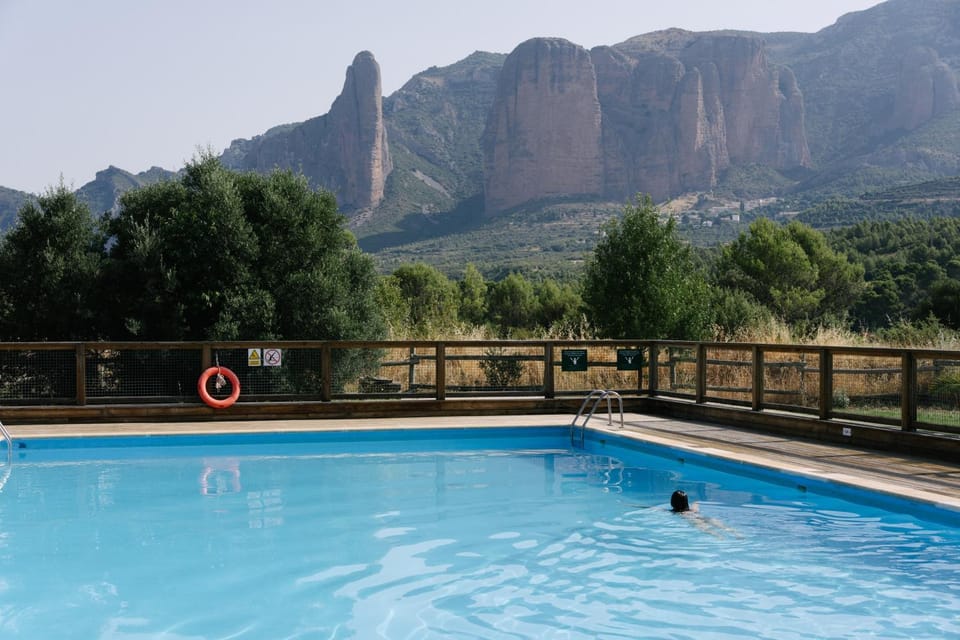 Natural landscape, Mountain view, Swimming pool