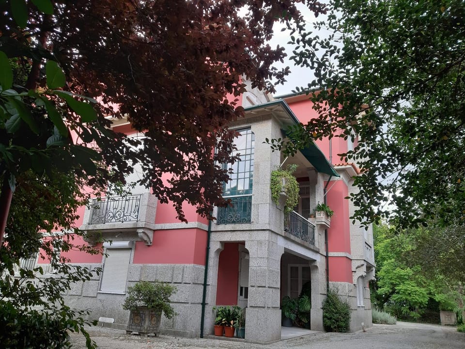 Casa Da Espinhosa Bed and Breakfast in Guimaraes