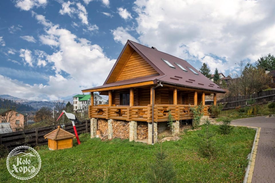 Property building, Day, Natural landscape, Mountain view