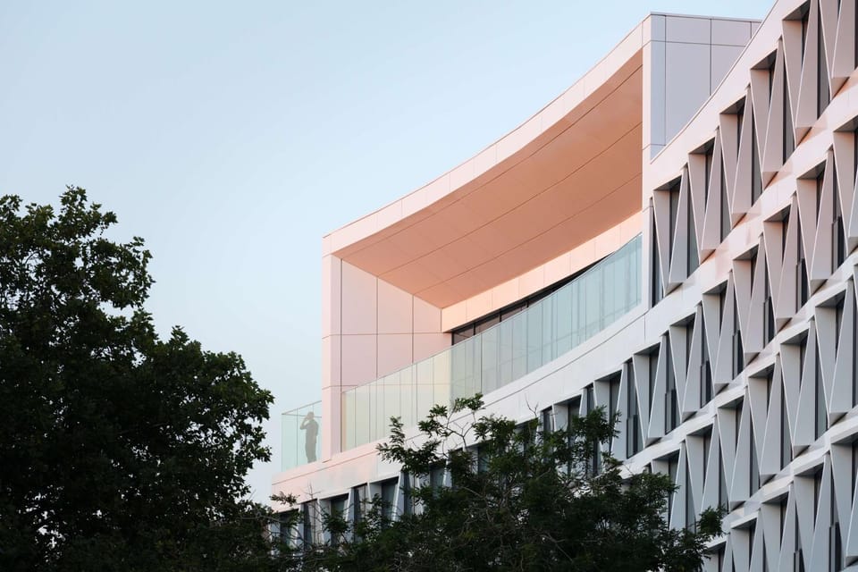 Property building, Balcony/Terrace