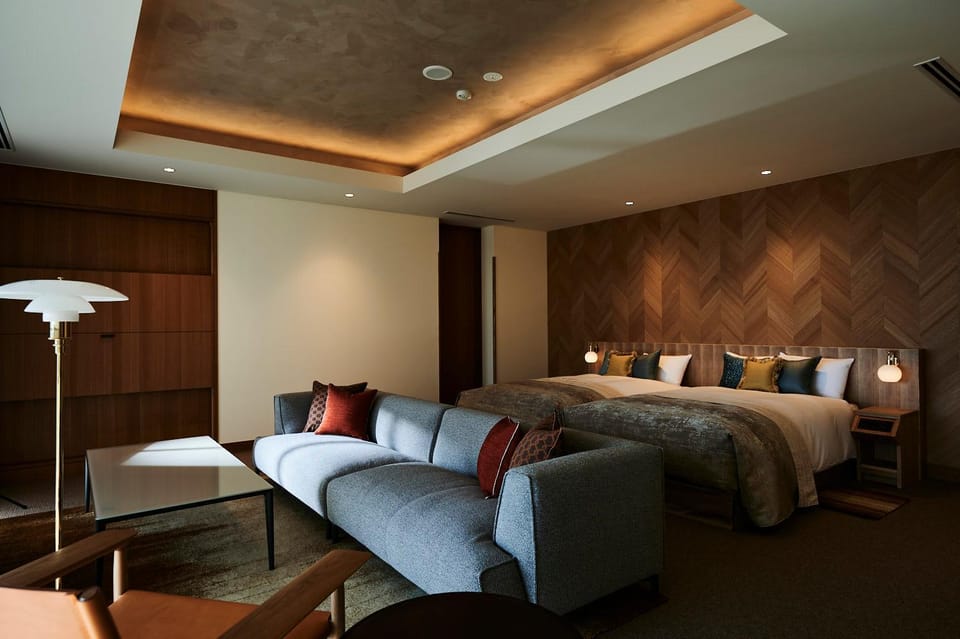 Living room, Photo of the whole room