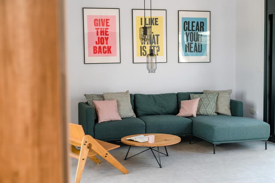 Seating area