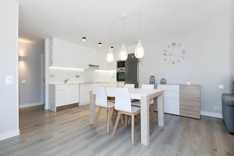 Kitchen or kitchenette, Living room, Dining area