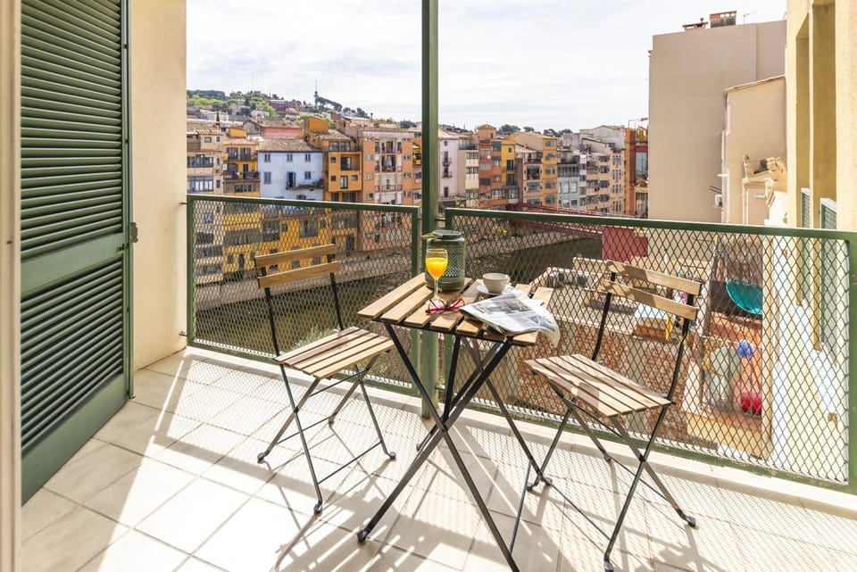 Balcony/Terrace, City view