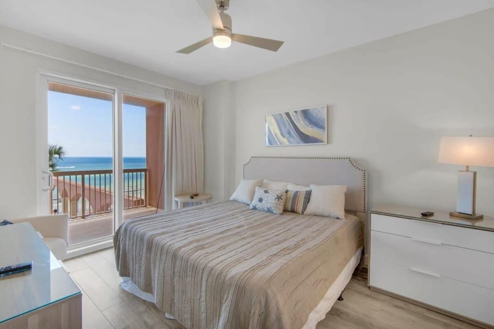 Brightly Furnished Beachfront Condominium by Brightwild House in Panama City Beach