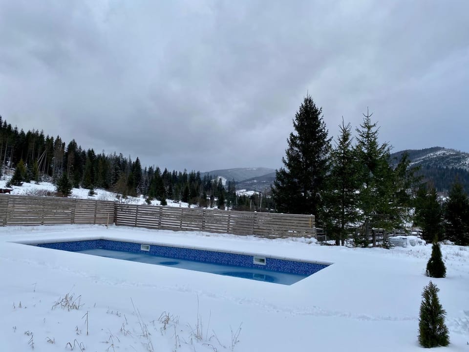 Natural landscape, Mountain view, Swimming pool