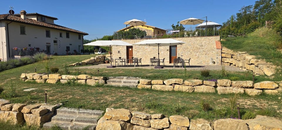 La valle B&B Bed and Breakfast in Tuscany