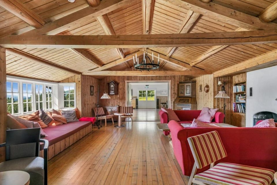 Living room, Lounge or bar
