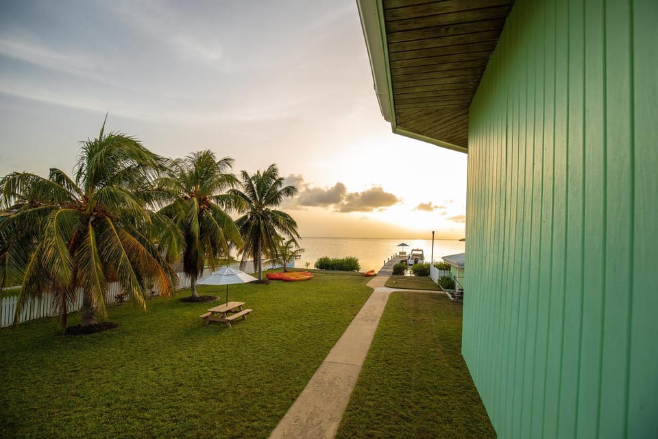 Day, Natural landscape, Garden, Sea view, Sunset