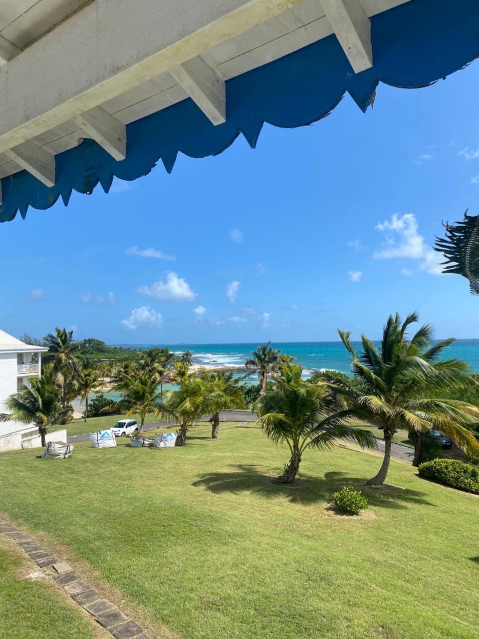 Property building, Garden view, Sea view