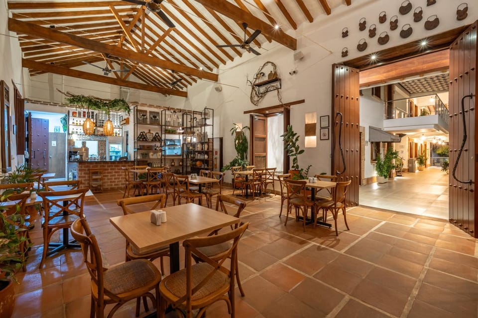 Restaurant/places to eat