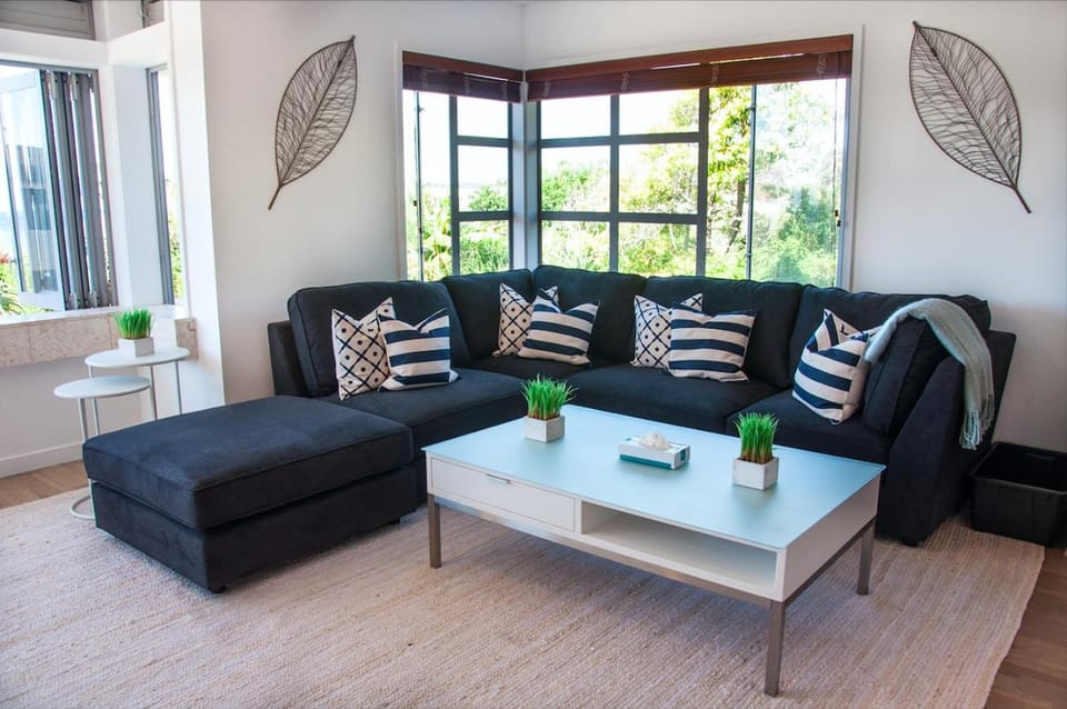 Lounge or bar, Seating area