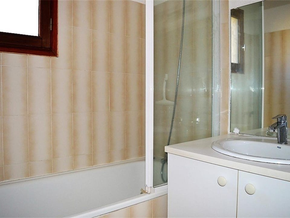 Appartement T2 lumineux pour 2 pers, Les Angles - FR-1-593-1 Apartment in Catalonia