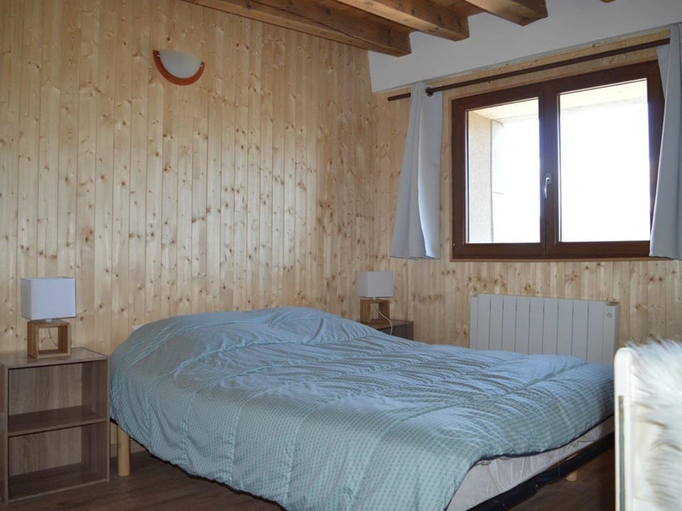 Maison de village rénovée 4 chambres avec vue sur lac - FR-1-593-6 House in Catalonia