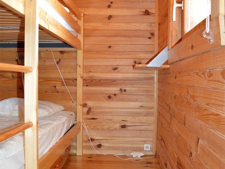 Chalet cosy avec WIFI - 6 pers. - FR-1-593-5 House in Occitanie