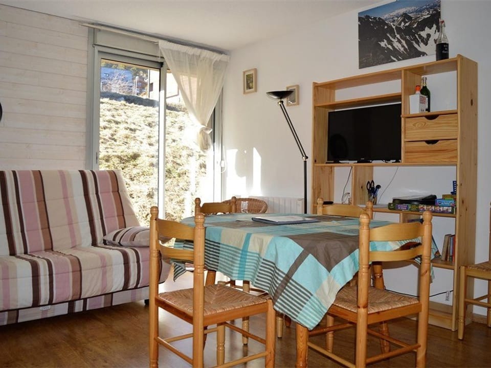 Appartement T2 cabine au centre avec parking et WIFI - FR-1-593-33 Cabin in Catalonia