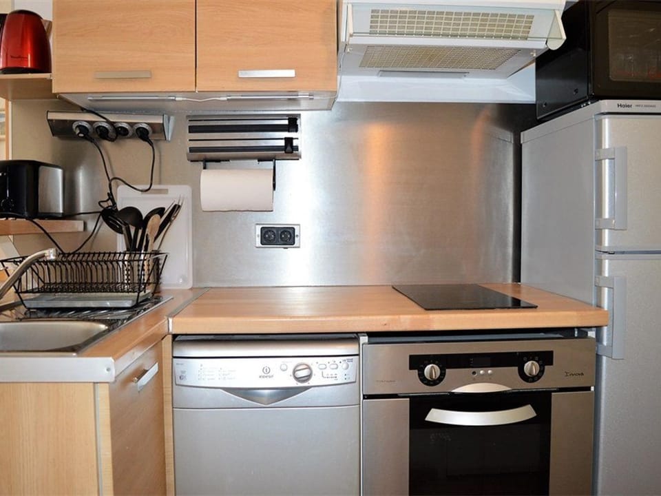 Appartement T2 cabine au centre avec parking et WIFI - FR-1-593-33 Cabin in Catalonia