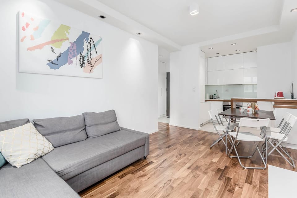 TV and multimedia, Living room, Dining area