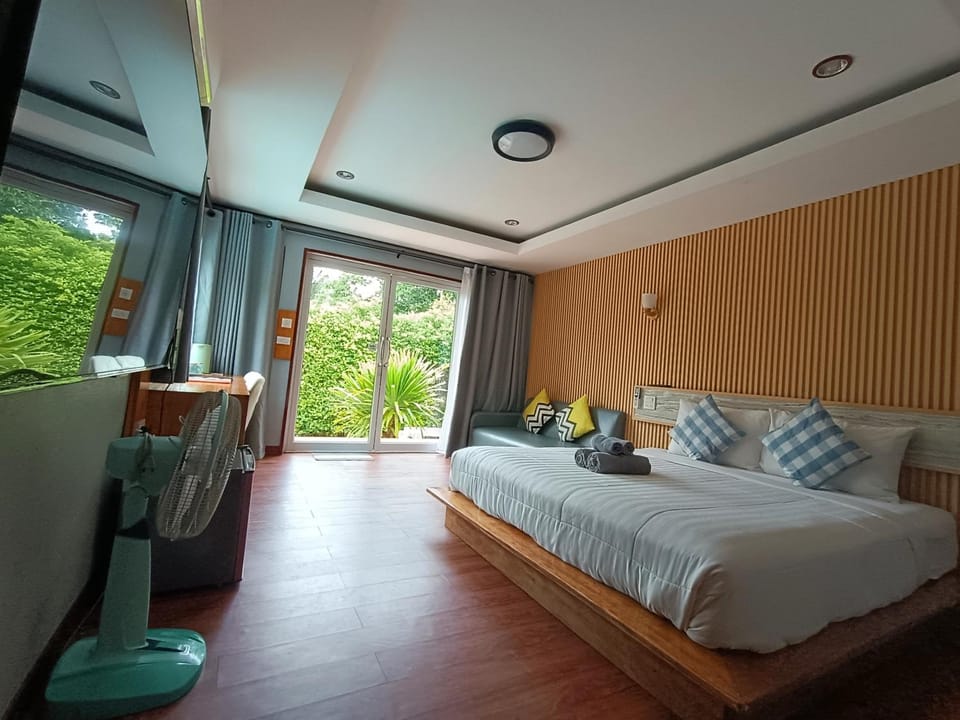 Anita dream house Vacation rental in Khlong Sok
