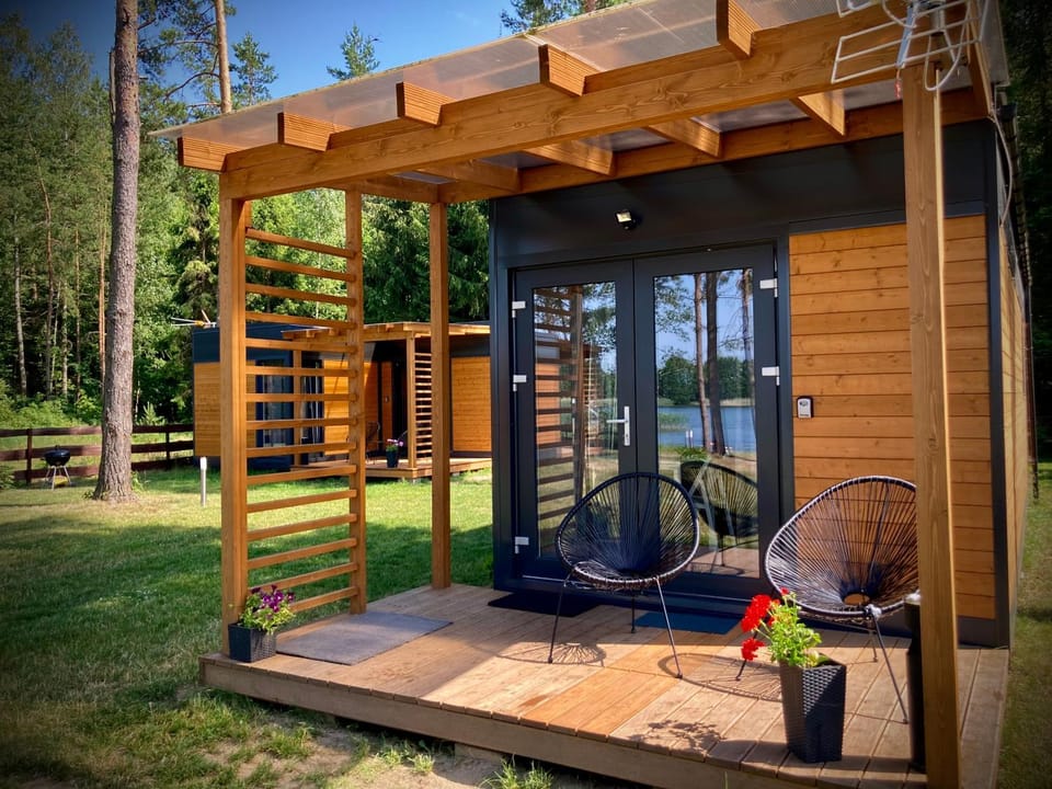 Makosieje Resort-15m od brzegu,widok na jezioro,wi-fi Nature lodge in Poland