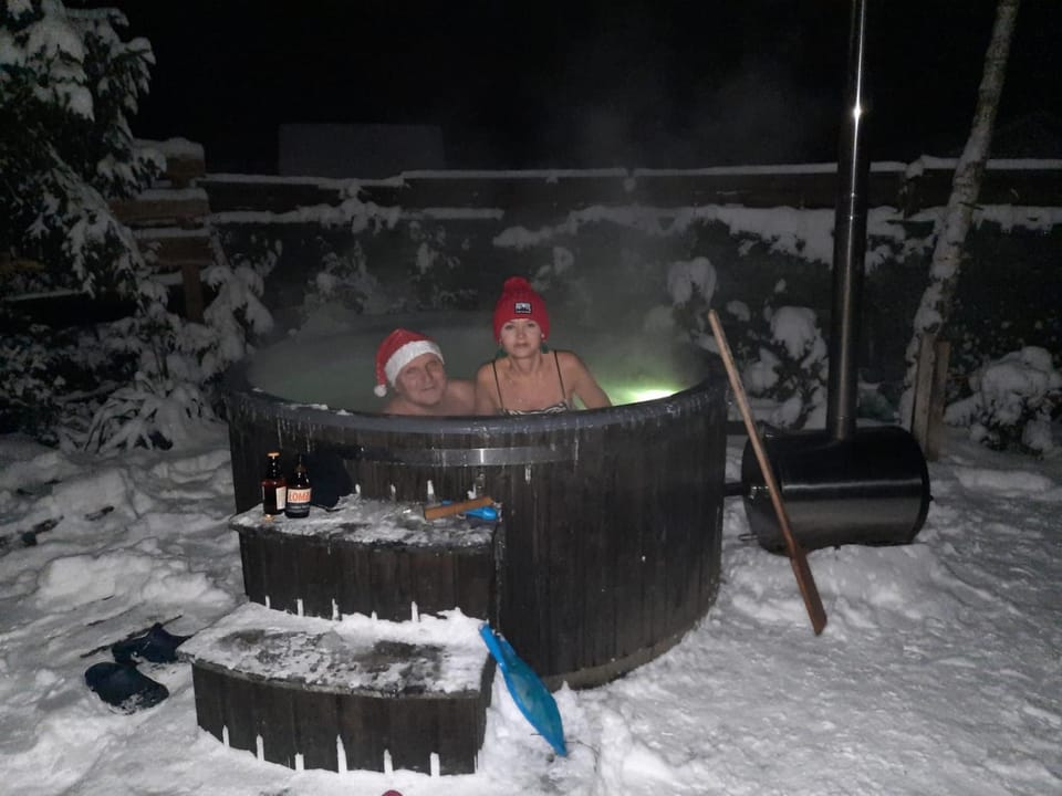 dom całoroczny na Kaszubach Nietoperek, prywatna balia, bania ruska, prywatna sauna House in Pomeranian Voivodeship