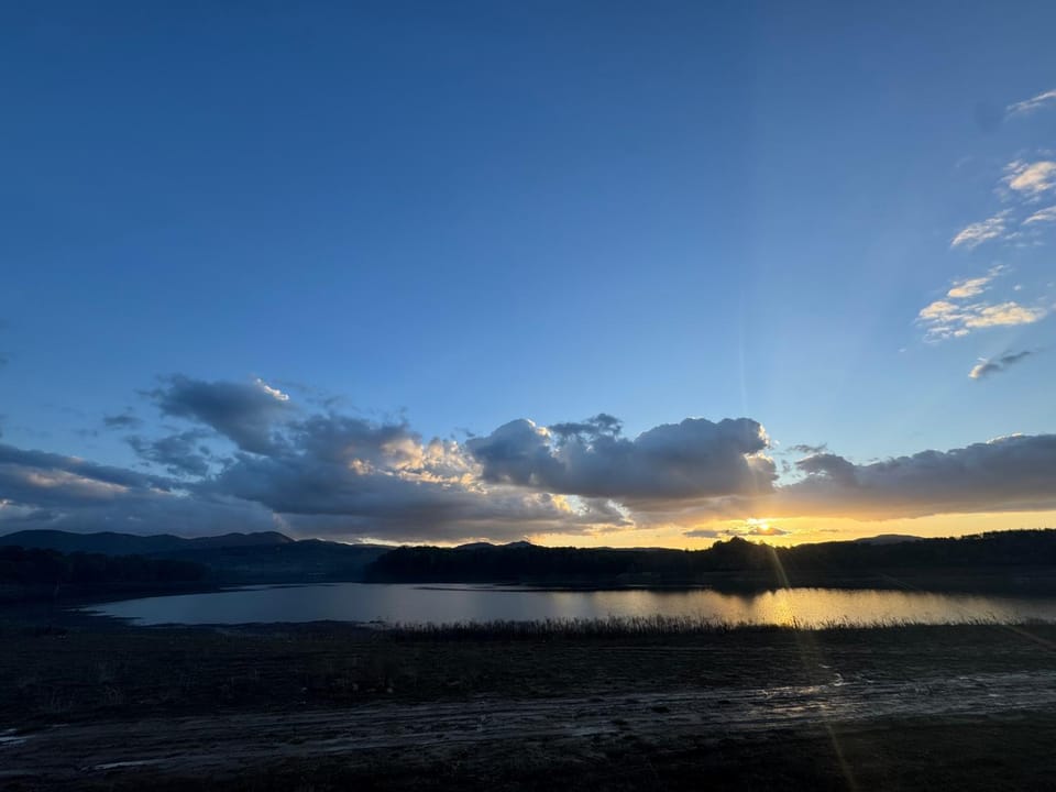 Natural landscape, Lake view, Mountain view, River view, Sunset