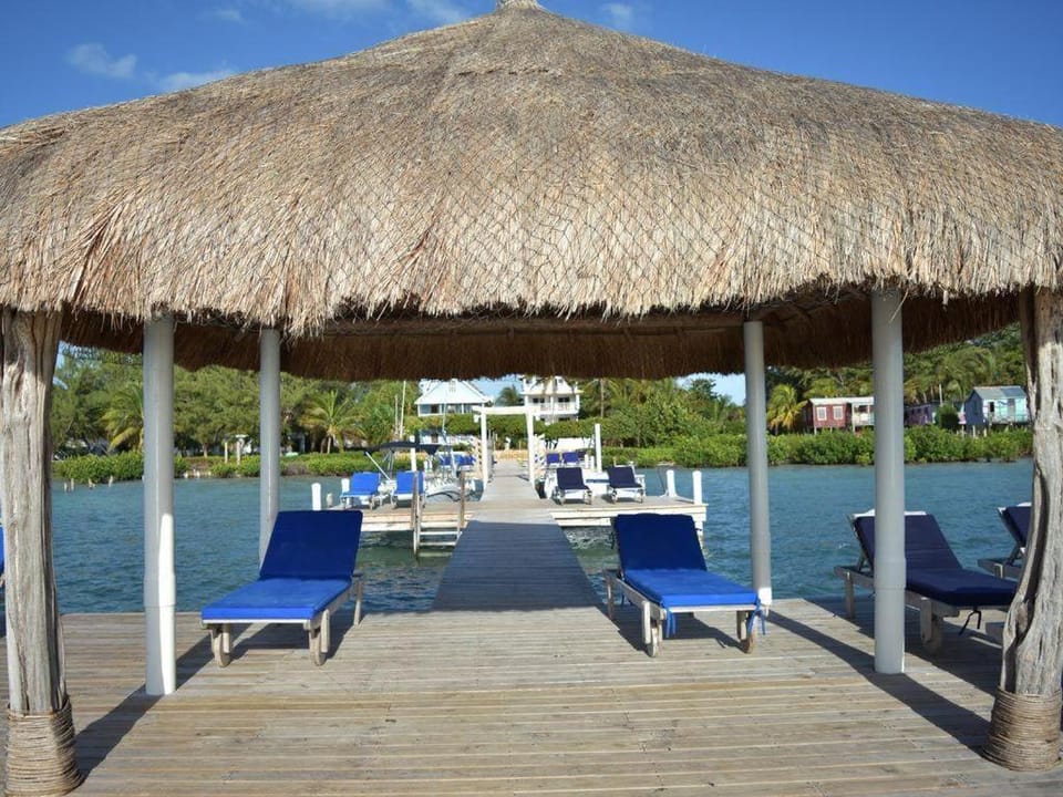 Caribbean Beach Suite House in Belize District