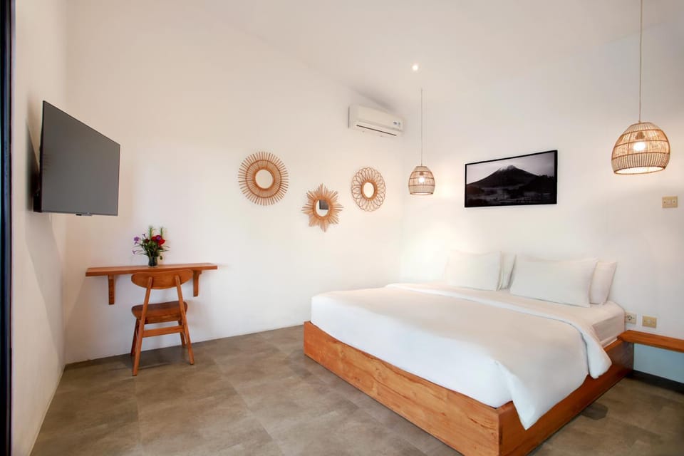 TV and multimedia, Bedroom, air conditioner