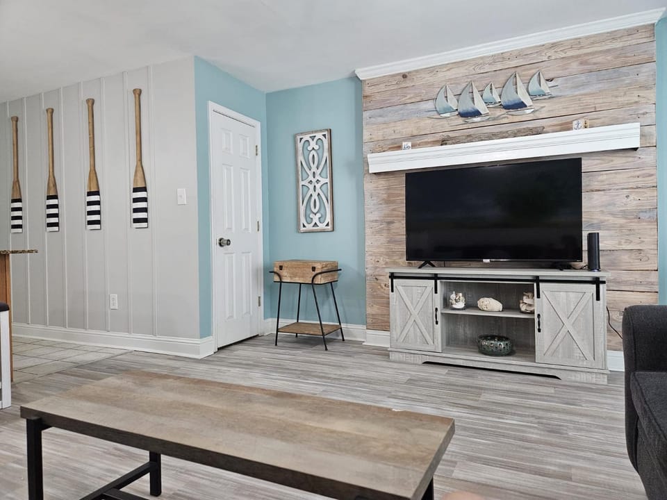 Seaside Gem Apartment in Biloxi