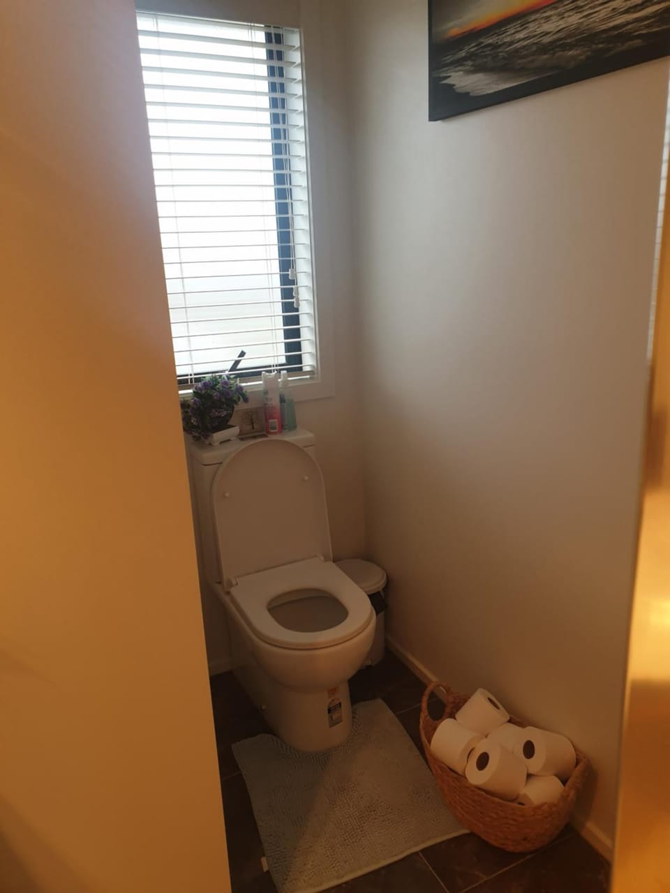 Bed n breakfast on pear tree lane Vacation rental in Hamilton