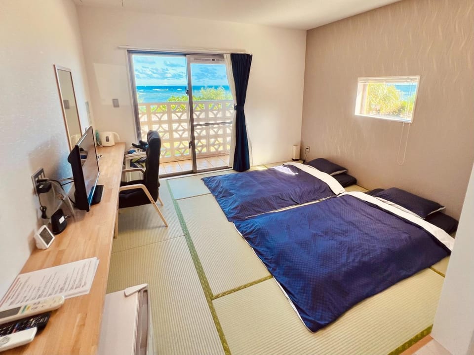 Cruz Del Sur - Vacation STAY 11608v Hotel in Okinawa Prefecture