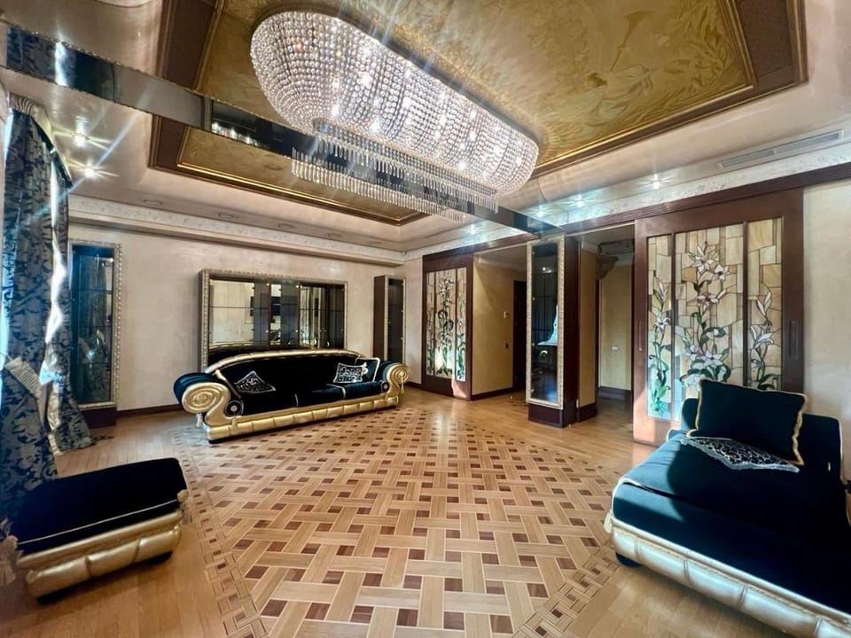 Apartments Rentals Ukraine on Kreshchatik Apartment in Kiev City - Kyiv