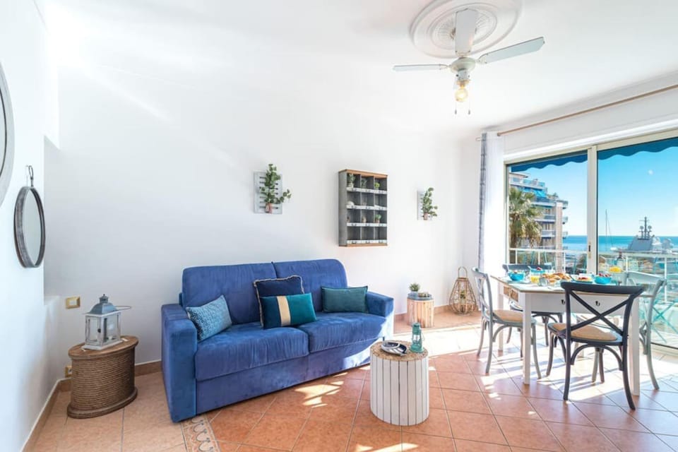 MY CASA - FRANCK PILATTE - Beautiful Sea View - Near the Port Apartment in Nice