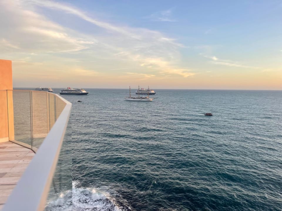 View (from property/room), Balcony/Terrace, Sea view