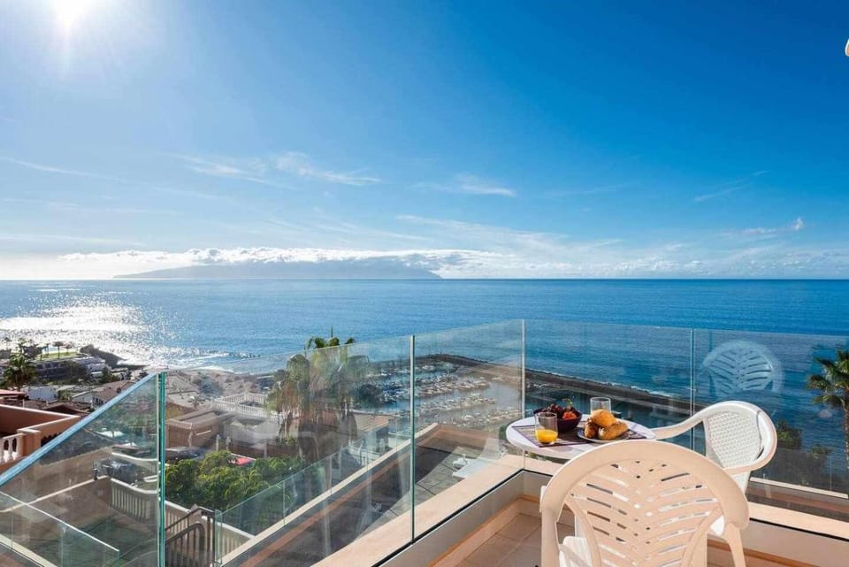 Balcón del Atlántico Apartment in Acantilados de Los Gigantes