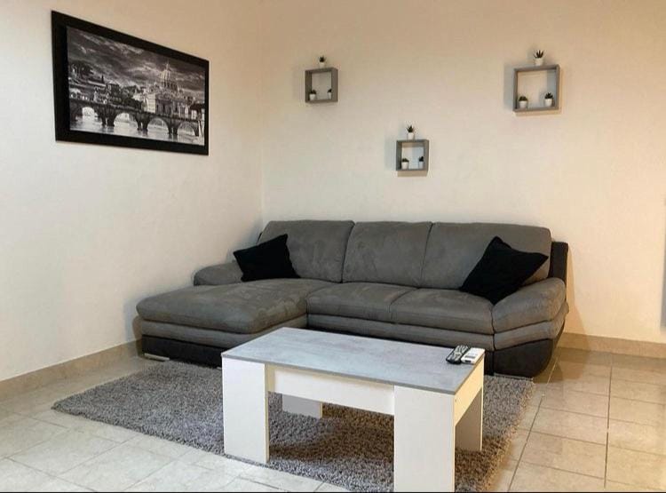 Alex Rhome Apartment House in Rome