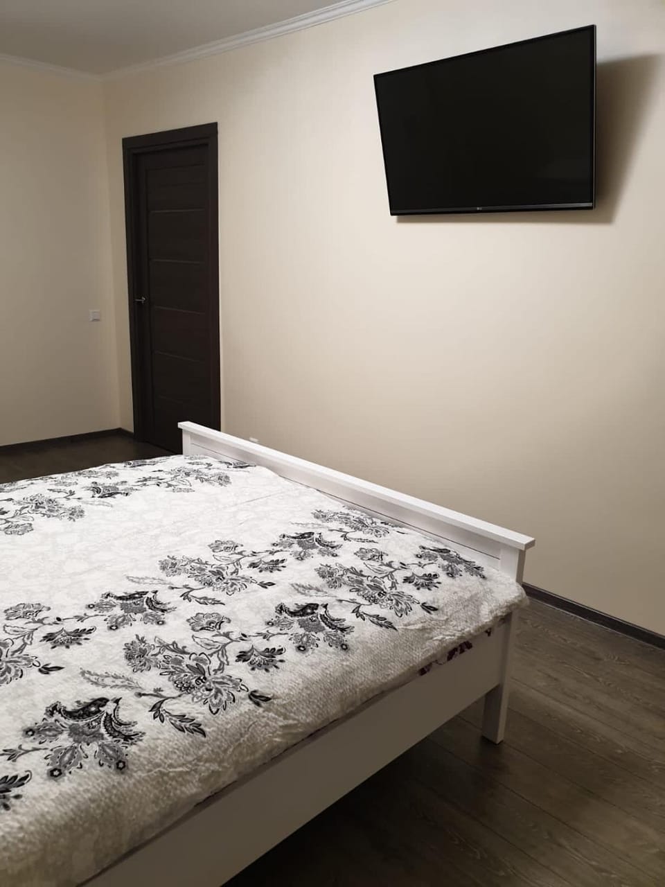 TV and multimedia, Photo of the whole room, Bedroom