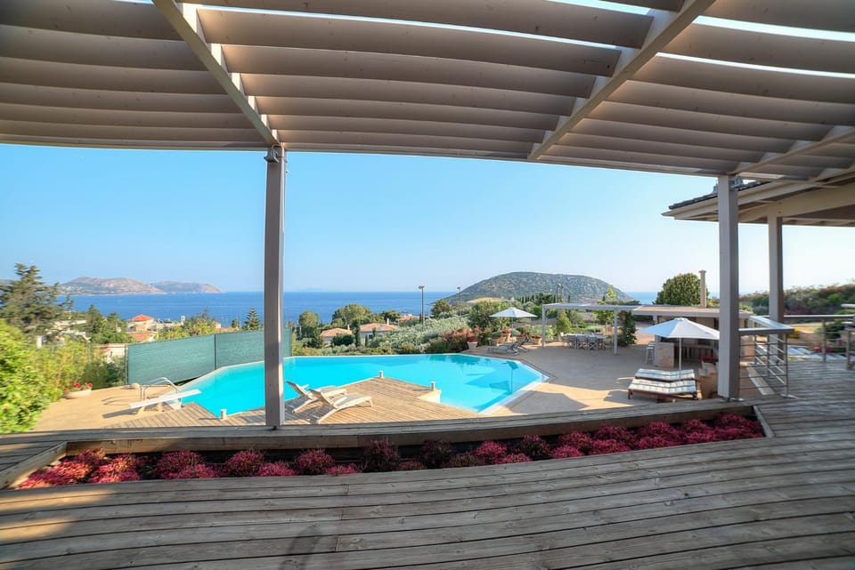 Pool view, Sea view, Swimming pool