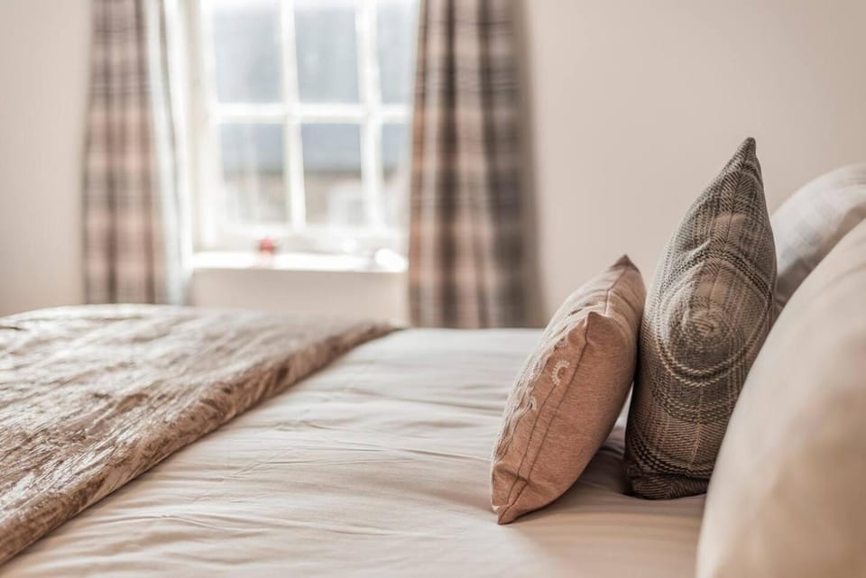 Great Gate House View - within York Walls Apartment in York