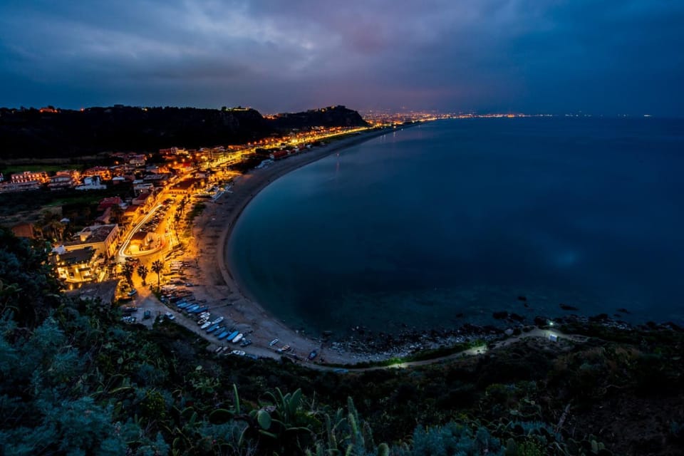 Home Square Apartment in Milazzo