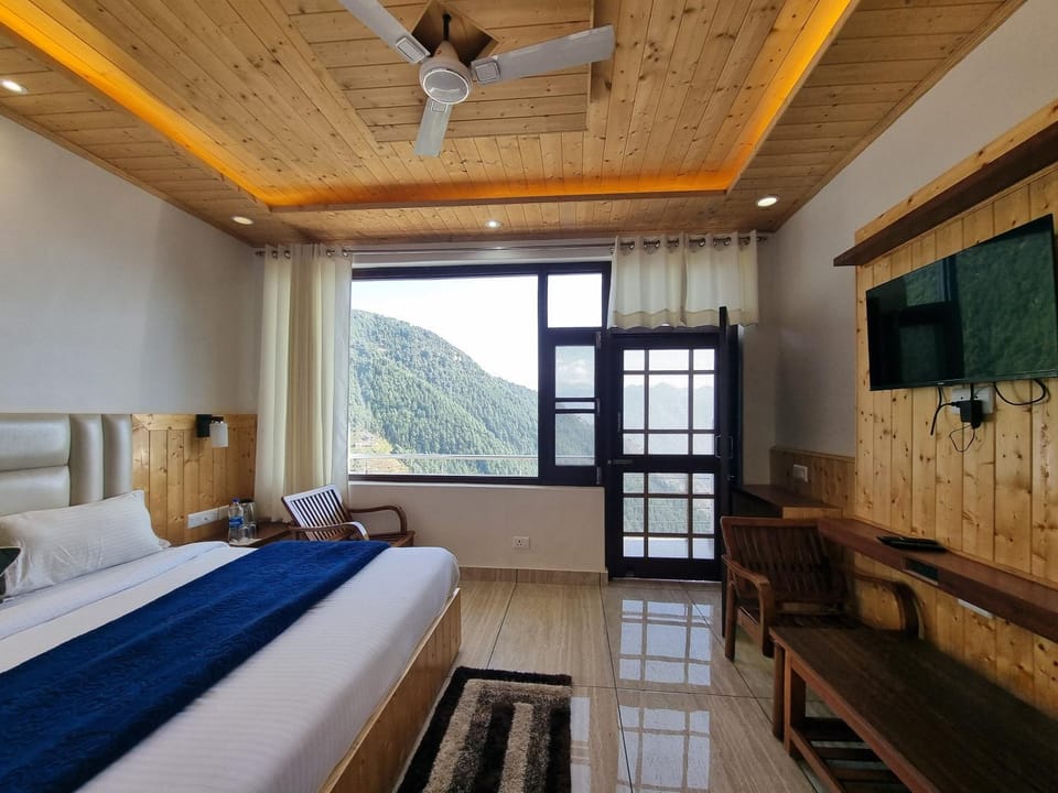 Grand Kailash view homestay -near Khajjiar Vacation rental in Himachal Pradesh