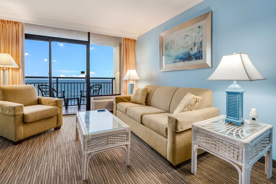 Living room, Sea view