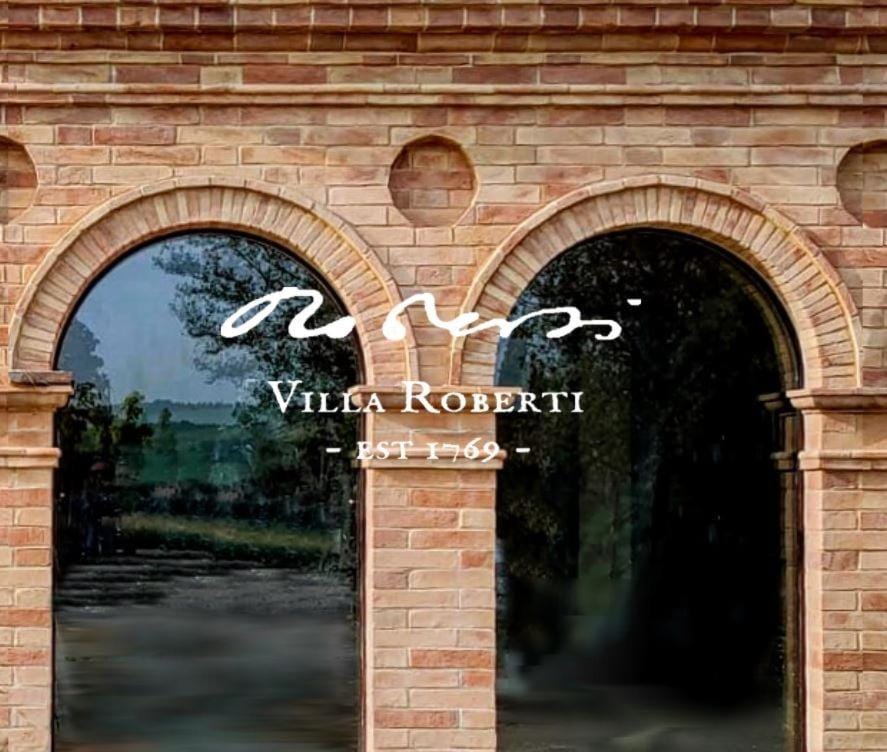 Facade/entrance, Property logo or sign