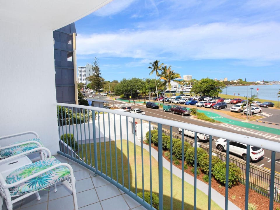 Balcony/Terrace, Garden view, River view