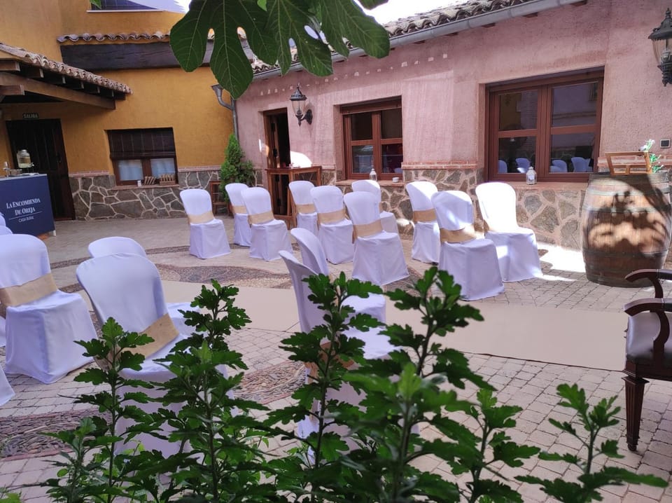 La Encomienda de Oreja House in Community of Madrid