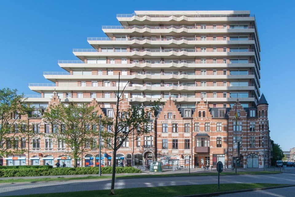 Zongericht appartement met zicht op de jachthaven Apartment in Ostend