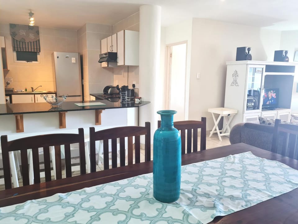 TV and multimedia, Living room, Dining area, kitchen