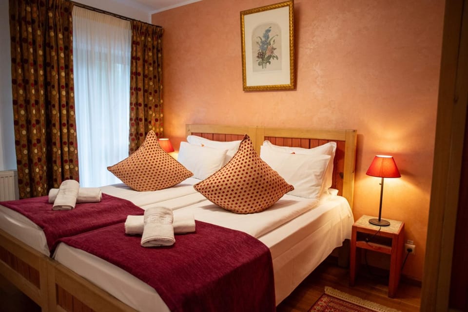 Villa Ermitage Bed and Breakfast in Prahova, Romania