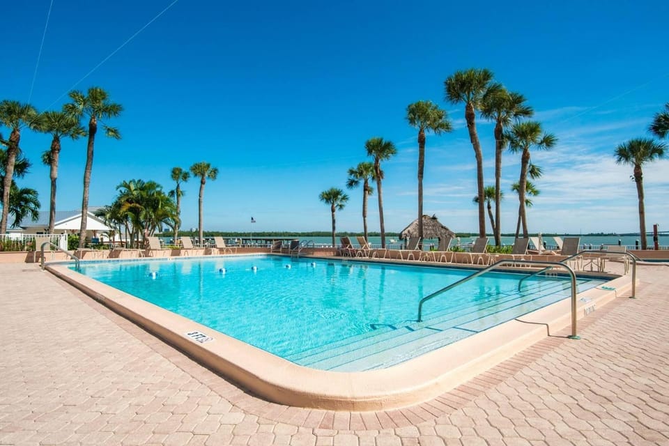Riverside Club E201 House in Marco Island