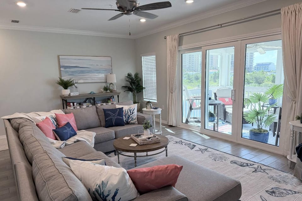 Blue Sky Breeze House in Perdido Key